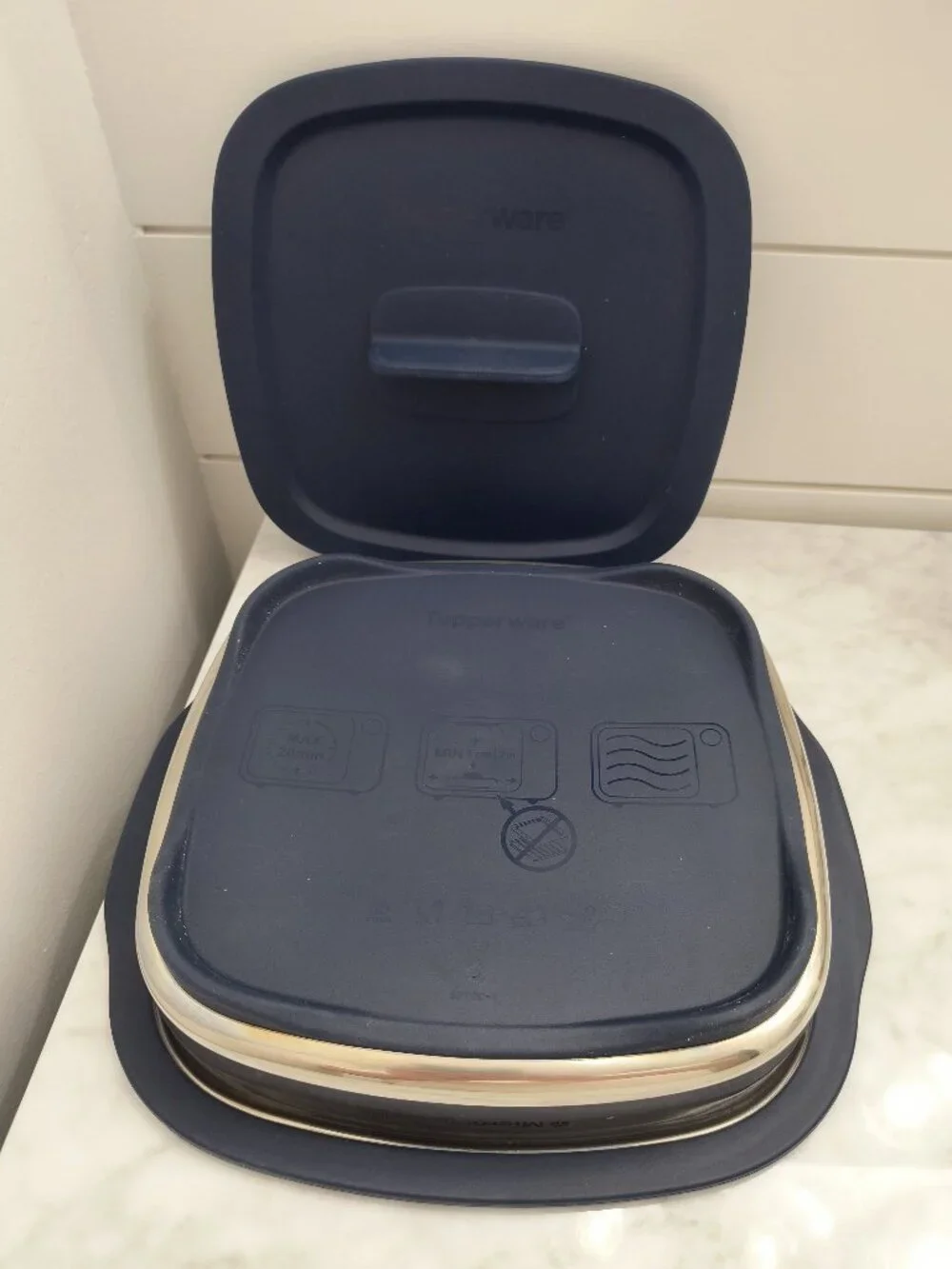 Tupperware micropro series